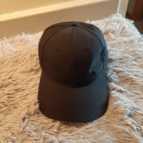 Athleta Black Hat - Picture 6 of 10